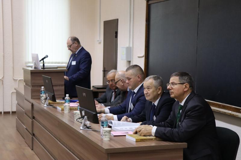 В Минске прошла 15-я международная научно-техническая конференция «Приборостроение-2022», участие в которой приняли сотрудники БелГИМ