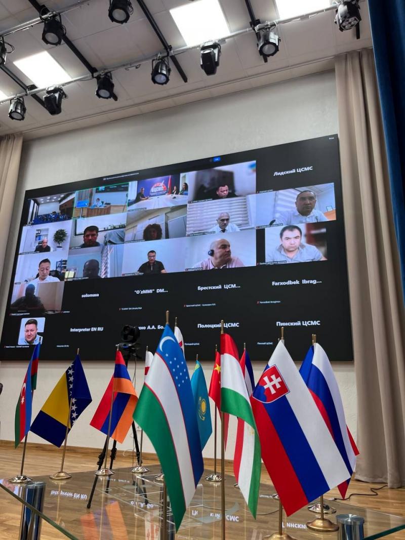 Состоялся семинар «Развитие термометрии и теплофизики. Стратегическое планирование»